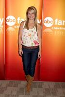 candace Cameron bur beim das Disney ABC Fernsehen Gruppe Sommer- Drücken Sie Junket beim das ABC Büros im Burbank, ca. auf kann 29, 2009 2009 foto