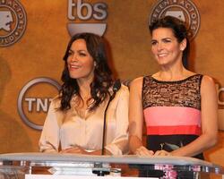 rosario Dawson, angie harmon foto