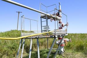 Gut zum Öl und Gas Produktion. Öl Gut Bohrlochkopf Ausrüstung. Öl Produktion foto