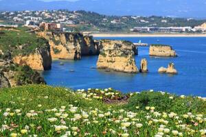 ponta de piedade in Lagos, Algarve-Küste in Portugal foto