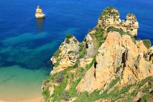 ponta de piedade in Lagos, Algarve-Küste in Portugal foto