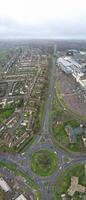 Antenne Panorama- Aussicht von Corby Stadt, Dorf von England vereinigt Königreich während wolkig und regnerisch Wetter von Winter. Januar 11., 2024 foto