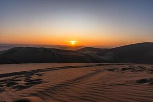2023 8 13 Peru Sonnenuntergang im das Wüste 8 foto