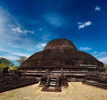 uralt Buddhist Dagoba stupa pabula vihara. sri Lanka foto