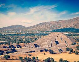 Pyramide des Mondes. Teotihuacan, Mexiko foto