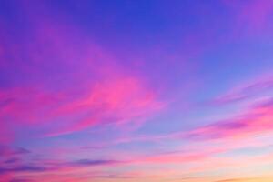 Pastell- Träume ein faszinierend Segeltuch gemalt im schön Pastell- Himmel, Enthüllung der Natur still Eleganz und Erstellen ein heiter Horizont randvoll mit Sanft Farbtöne und ätherisch Schönheit foto