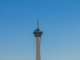 Stratosphäre Turm las Vegas Nevada modern die Architektur gegen Blau Himmel, Tourist Attraktion Panorama- Ansichten foto
