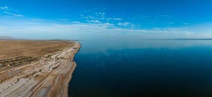 Antenne Aussicht Über Salton Meer im Kalifornien. foto