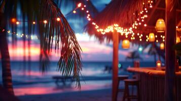 ai generiert verschwommen Strand Bar Hintergrund beim Sonnenuntergang. Bar oben und Stühle, Palme Bäume, warm Zeichenfolge Beleuchtung, mit Ozean Wellen und ein bunt Himmel. foto