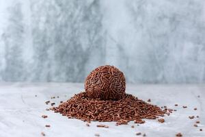 Brigadeiro, traditionell Brasilianer Delikatesse Süss Dessert foto