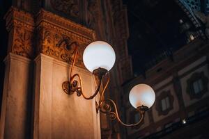 Weihnachten Zeit im Galleria vittorio emanuele ii. Mailand, Italien foto