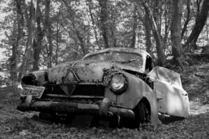 neander Schlucht, nordrijn westfalen, Deutschland, 2023 - - Auto Friedhof foto