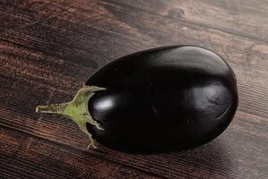 reif lecker natürlich organisch Aubergine foto