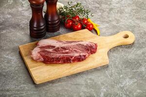 roh Rindfleisch Futter rollen Steak foto