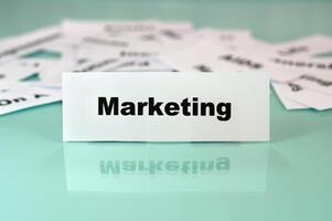 Marketing Wort Zeichen foto