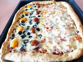 Pizza Zuhause gemacht Essen foto