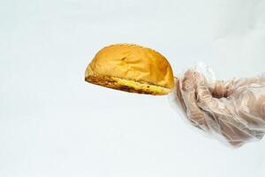 isoliert Hamburger mit Weiß Hintergrund foto