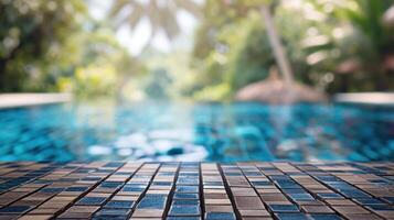 ai generiert ein Keramik Mosaik Tabelle wartet inmitten ein tropisch Erholungsort, mit Blick auf ein verschwommen Schwimmbad Paradies, ai generiert. foto
