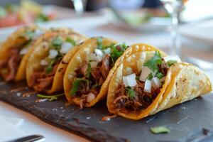 ai generiert Mexikaner Tacos mit Rindfleisch, Tomaten, Zwiebeln und Andere auf Weiß Hintergrund foto