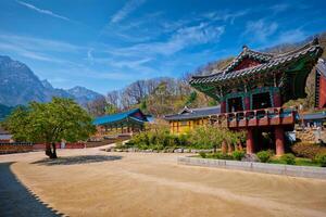 sinheungsa Tempel im Seoraksan National Park, seoraksan, Süd Korea foto