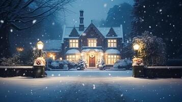 ai generiert Weihnachten im das Landschaft Herrenhaus, Englisch Land Haus Villa dekoriert zum Ferien auf ein schneebedeckt Winter Abend mit Schnee und Urlaub Beleuchtung, fröhlich Weihnachten und glücklich Ferien foto