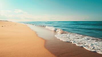 ai generiert Strand und tropisch Meer beim Sonnenuntergang Zeit - - Sanft Welle und Sand foto