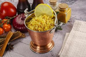 indisch Küche Zitrone Basmati Reis foto
