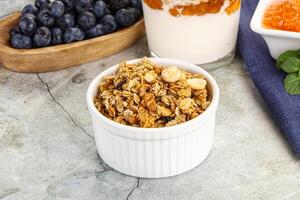 Granola museli Müsli zum Frühstück foto