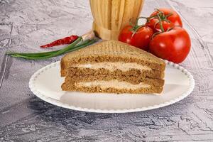 Verein Sandwich mit Thunfisch Fisch foto