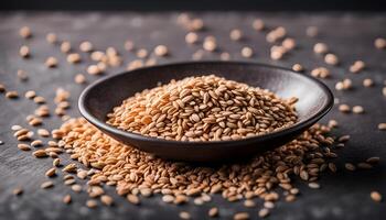 ai generiert trocken zerquetscht Dinkel im ein Schüssel auf ein dunkel Hintergrund. foto