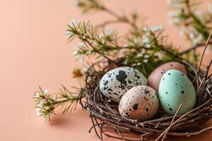 ai generiert Nest mit bunt Ostern Eier und Frühling Blumen auf ein Pfirsich farbig Hintergrund foto