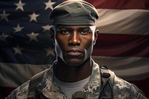 ai generiert National Patriot Tag und Denkmal Konzept. Porträt von ernst afrikanisch amerikanisch Erwachsene männlich Soldat im Militär- Uniform gegen Hintergrund von amerikanisch Flagge suchen beim Kamera foto