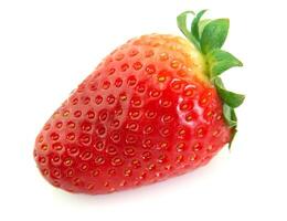 saftig Erdbeere auf Weiß Hintergründe foto