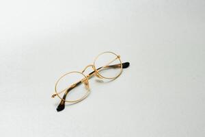 Mode Brille Stil gerahmt isoliert auf Weiß Hintergrund foto