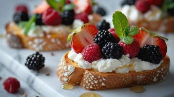 ai generiert ein charmant Bild von ein Frühstück Bruschetta, mit getoastet Brot gekrönt mit Ricotta Käse, Honig, und frisch Beeren foto