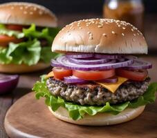 ai generiert Nahansicht von ein Hamburger mit Sesam Samen Brötchen, Kopfsalat, Tomaten, rot Zwiebeln, Speck, und ein Rindfleisch Pastetchen auf ein hölzern Oberfläche mit Grüner Salat Blätter im das Hintergrund foto