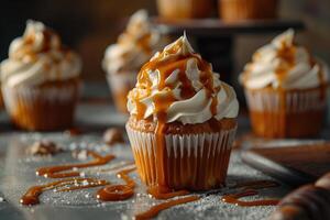 ai generiert gesalzen Karamell Cupcakes mit Vanille Muffins foto