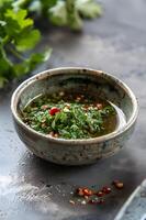 ai generiert klein Schüssel Chimichurri Soße Eleganz foto