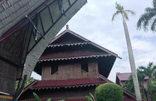 indonesisch traditionell Haus. indonesisch traditionell die Architektur foto