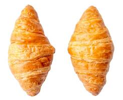 oben Aussicht von zwei getrennt frisch Croissants im einstellen isoliert auf Weiß Hintergrund mit Ausschnitt Pfad foto