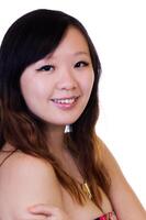 Porträt Chinesisch amerikanisch Frau mit Weiß Hintergrund foto