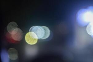 Hintergrund von bunt Bokeh Licht und verwischen beim Nacht foto