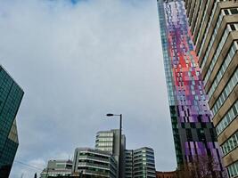 die meisten schön niedrig Winkel Aussicht von zentral Westen Croydon London Stadt von England Vereinigtes Königreich während wolkig und regnerisch Tag. November 20., 2023 foto