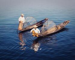 traditionell birmanisch Fischer beim inle See, Myanmar foto