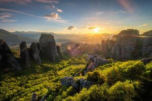 Sonnenuntergang Über Klöster von Meteora foto