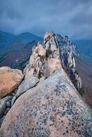 Aussicht von ulsanbawi Felsen Gipfel. Seoraksan National Park, Süd Korea foto