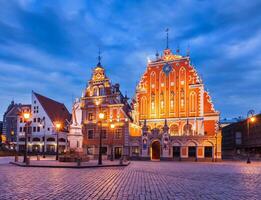 riga Stadt, Dorf Halle Quadrat, Haus von das Mitesser und st. Peters c foto