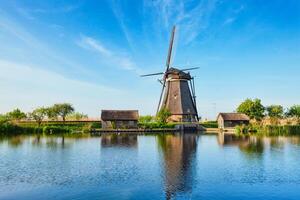 Windmühlen beim kinderdijk im Holland. Niederlande foto