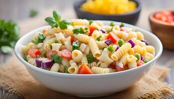 ai generiert Makkaroni Salat mit Ellbogen Pasta und Gemüse im Schüssel foto