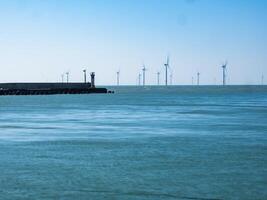 Off-Shore Wind Turbinen Bauernhof im Taiwan. foto